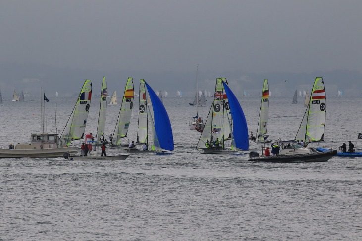 萨里对西蒙,尼足球哲学,致以崇敬之,开云体育,开云体育官网,开云体育app,开云体育平台,KAIYUN,SPORTS,kaiyun登录入口